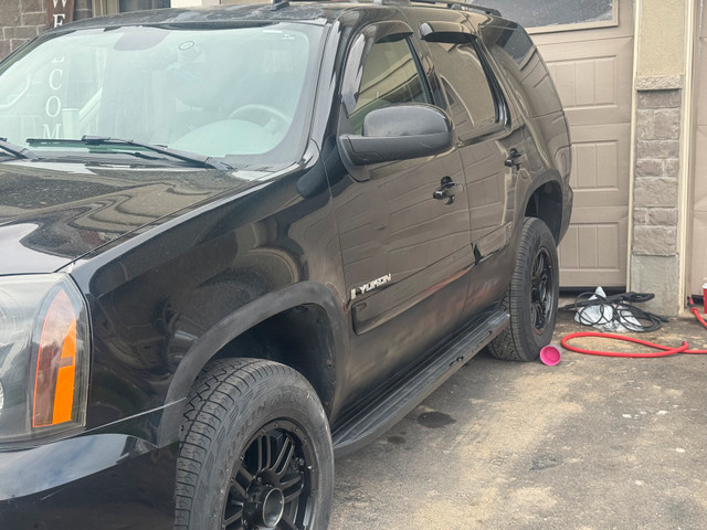 2007 gmc Yukon  in Cars & Trucks in Markham / York Region - Image 4