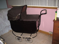 ANTIQUE BABY PRAM - LATE 1920'S