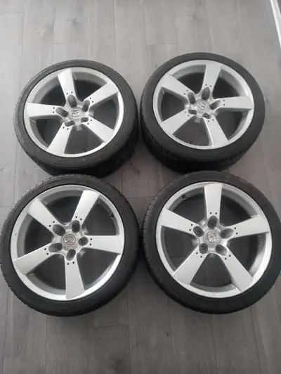 4 mags 18" d'origine Mazda. Venait sur RX-8 et Mazda3 GT. Vien avec pneus de performance encore très...