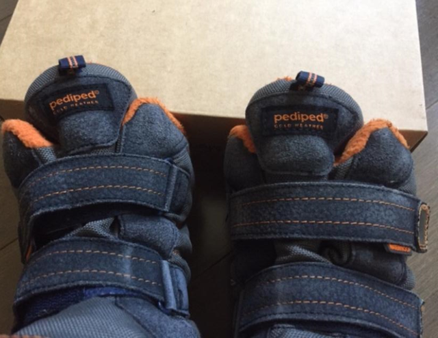 Pediped Flex Boys Size 33 /1.5-2 Boots Grey Suede Waterproof in Kids & Youth in Markham / York Region - Image 8