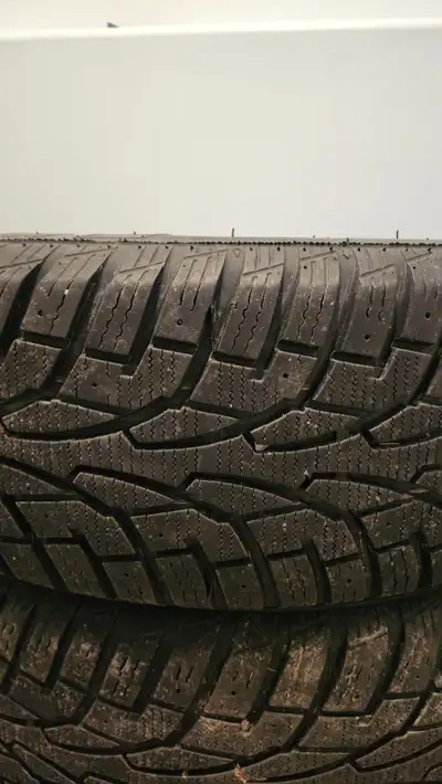 Good condition. Used five seasons on 2016 Nissan Kicks. 20,000 km. 205/60R16, M&S 92T, 4 hole bolt