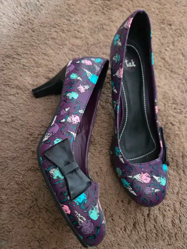 Cute heels. Size 10 in Women's - Shoes in Edmonton - Image 3