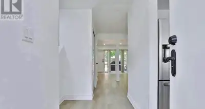 Hi everyone, I have 3 bedrooms available for rent near York University. The unit has been fully reno...