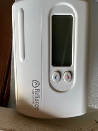New Digital Programable Thermostat - only $20
