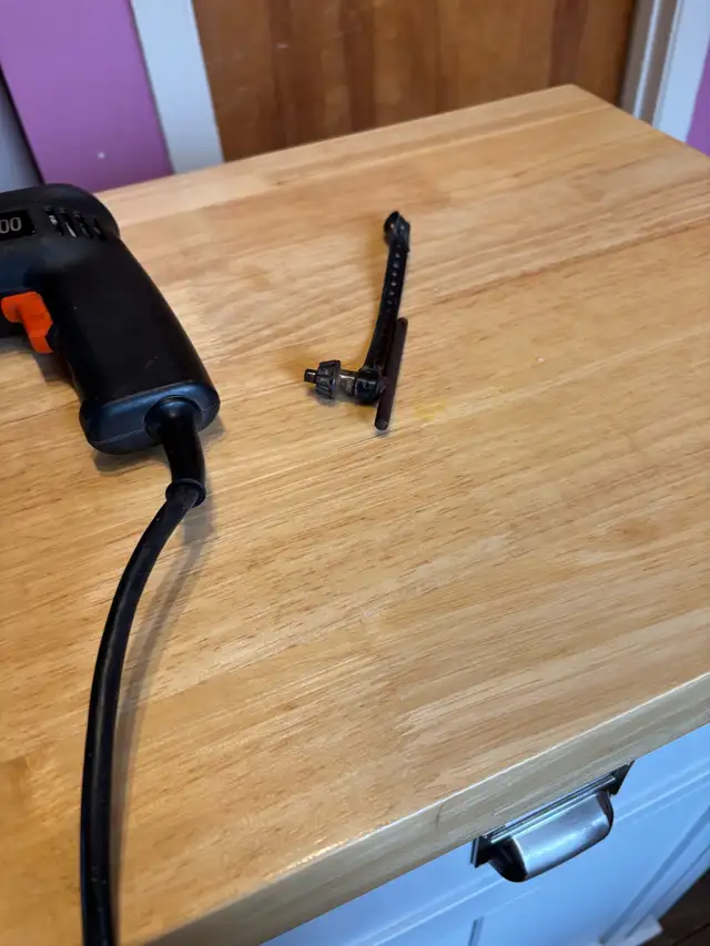 Black and Decker D500 Cordless Drill-Driver490430353260554242