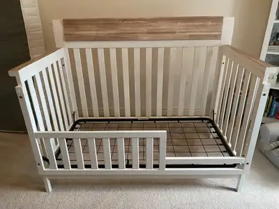Hayes 4-in-1 Crib by Suite Bebe + Toddler Bed Guardrail, View more