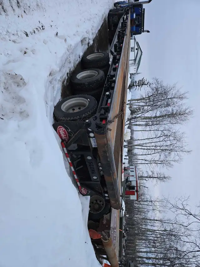 oilfield float in Heavy Trucks in Fort St. John - Image 8