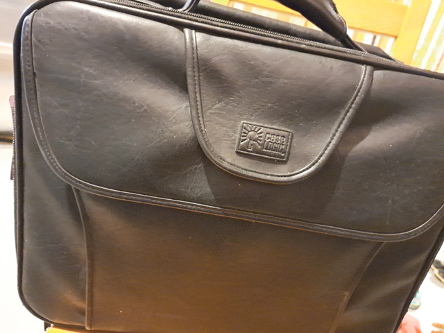Laptop Bag CASE LOGIC KNC4 Classic Series, Pure Leather in Laptops in Ottawa - Image 3