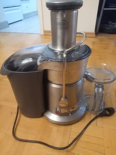 Breville 800JEXL Juicer, View more