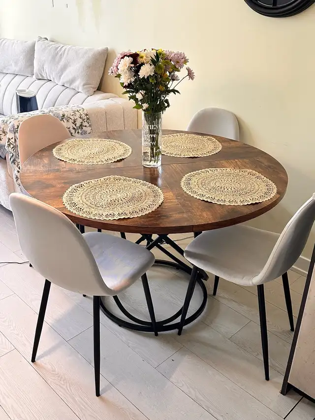 Round Dining Table in rustic wooden style  in Dining Tables & Sets in City of Toronto - Image 3