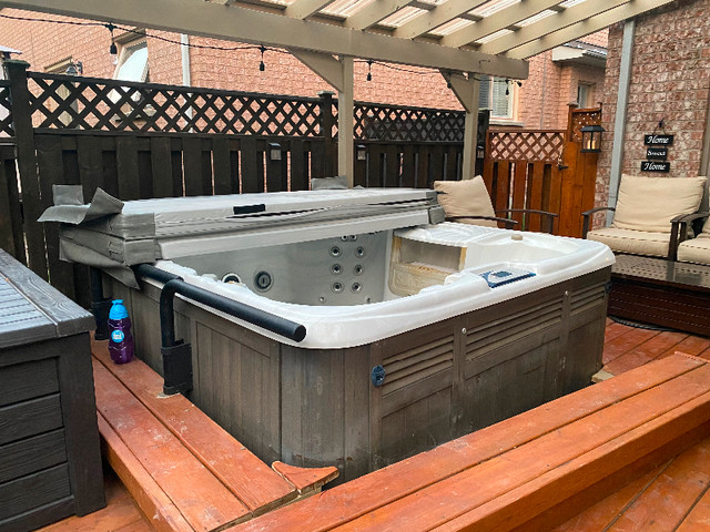 Hot Tub Moves! New / Used + Removals in Hot Tubs & Pools in Hamilton - Image 3