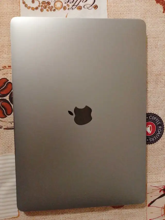 macbook pro534364844710973441