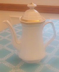 Vintage bavarian tea/coffee pot