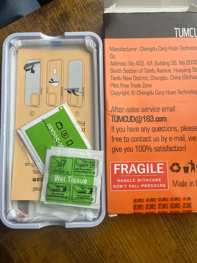 iPhone 14 Pro Max case with two screen protectors - NEW in Cell Phone Accessories in Kitchener / Waterloo - Image 3