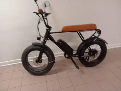 Hurley Mini Swell Electric Bike, 500W Powerful Motor, View more