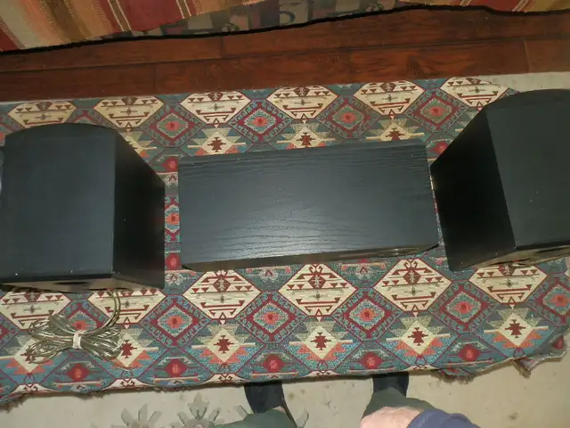 PSB Alpha B Black Bookshelf Speakers - 90W - 2-Way NEW! in Speakers in Dartmouth - Image 9