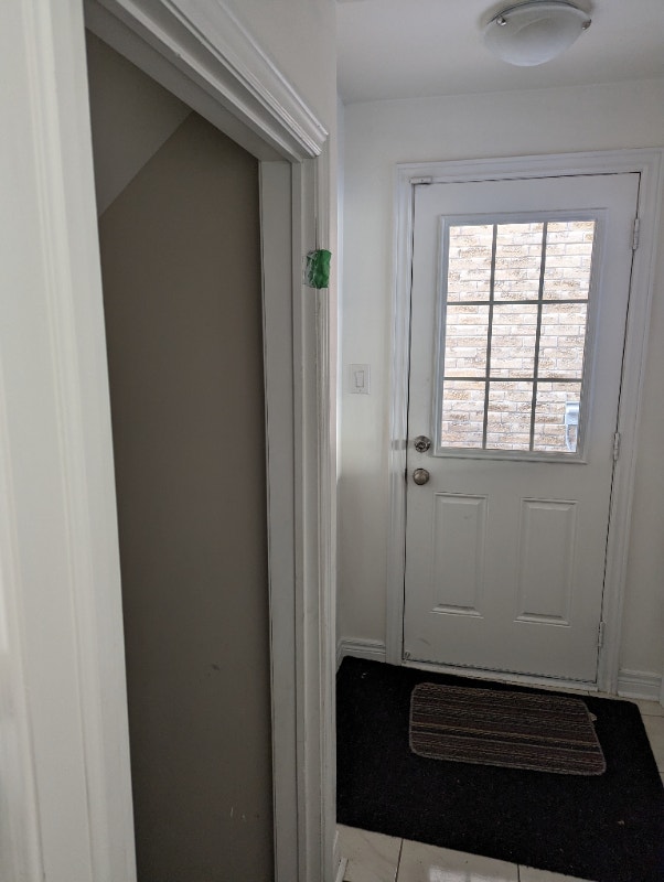 2 Bedroom Basement for Rent in Brampton near Springbrook Long Term