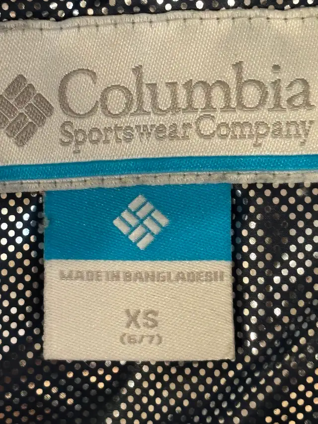 Kids jacket , size 6/7- Columbia in Kids & Youth in Markham / York Region - Image 3