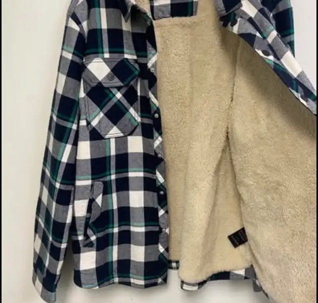 40 EAST - Men's Sherpa Lined Flannel Shirt Jacket (Size: L) in Men's in City of Montréal - Image 3