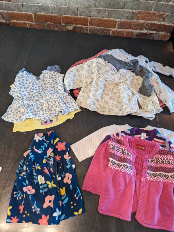 Lot vêtements bébé fille 6-12 mois et 9 mois (70+ morceaux) dans Vêtements - 9 à 12 mois  à Ville de Montréal - Image 3