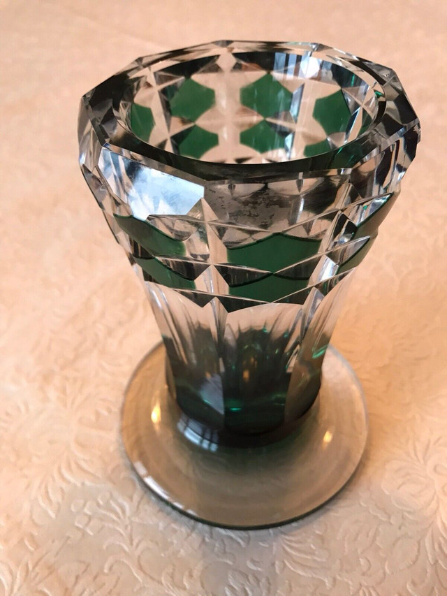 Val Saint Lambert Crystal vase in Arts & Collectibles in Kingston - Image 2