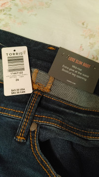 NEW - JEANS - SIZE 26