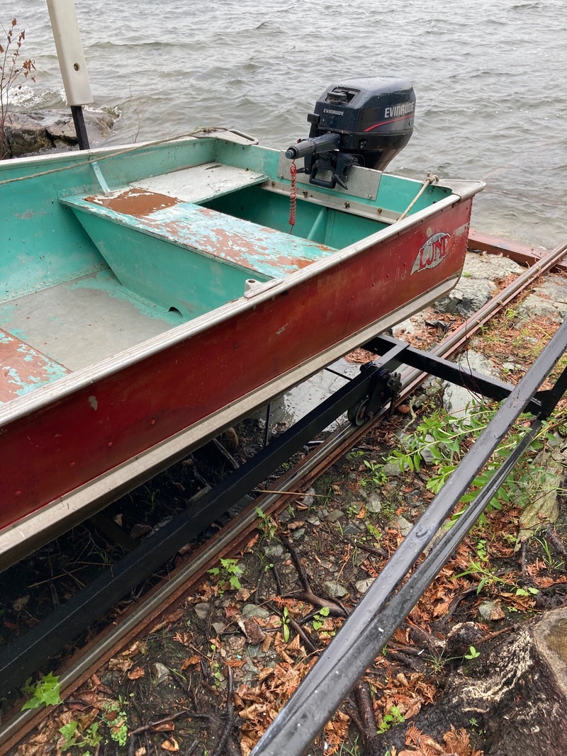 14’ Lund and 15hp Evinrude two stroke Powerboats & Motorboats Kenora Kijiji