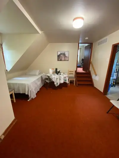 Specious 2 rooms on 2nd floor with kitchen, bathroom and shared laundry in Scarborough Guildwood are...