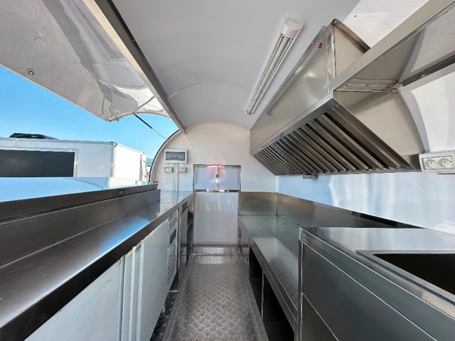 9.2FT Food Truck builders Concession Trailer in Other Business & Industrial in City of Toronto - Image 3