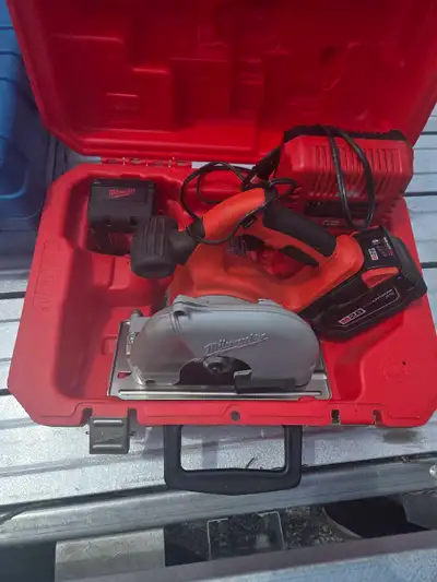 Milwaukee M18 Cut Off Saw, View more