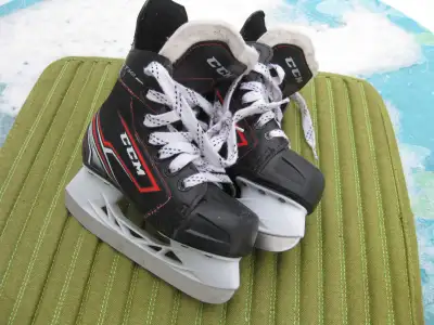 Youth CCM JETSPEED FT 340 Ice Hockey Skates Size 11 Y VGC, View more