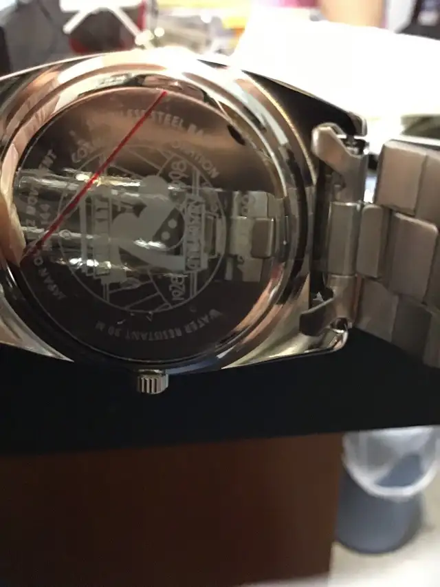 Mickey Mouse Watch in Jewellery & Watches in Markham / York Region - Image 3