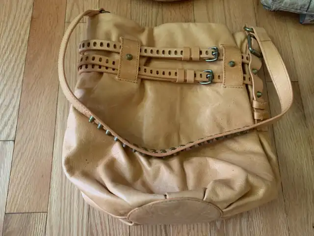 Leather Purse in Women's - Bags & Wallets in London - Image 2