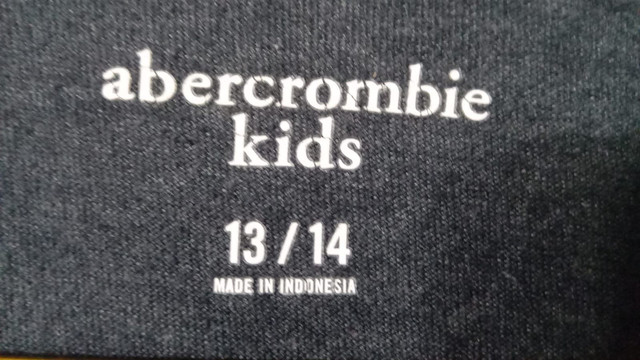 ABERCROMBIE KIDS LEISURE TOP/PANTS in Kids & Youth in London - Image 3