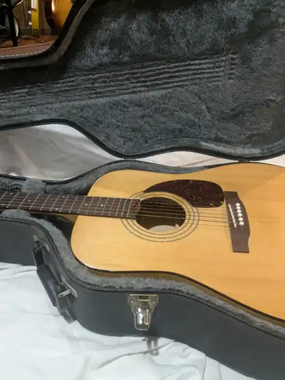 Guitar normand, View more