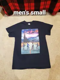 Men's small Stranger Things shirt