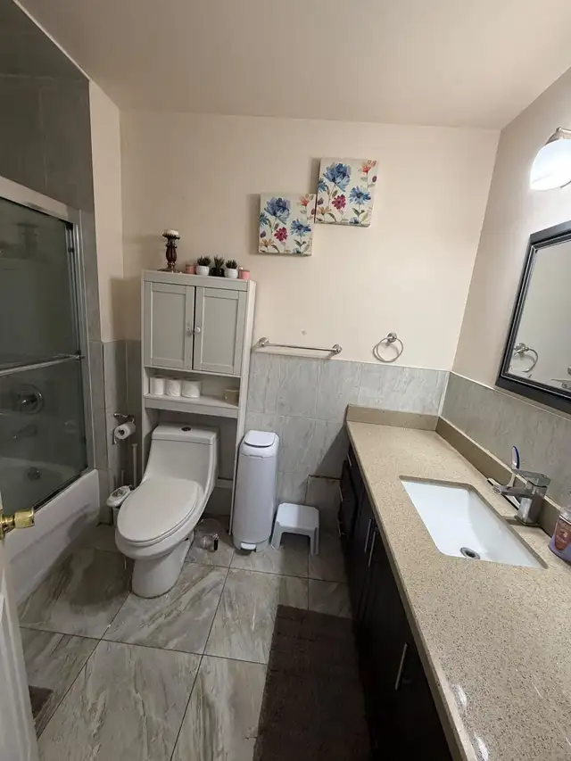 renting house in Long Term Rentals in Mississauga / Peel Region - Image 7