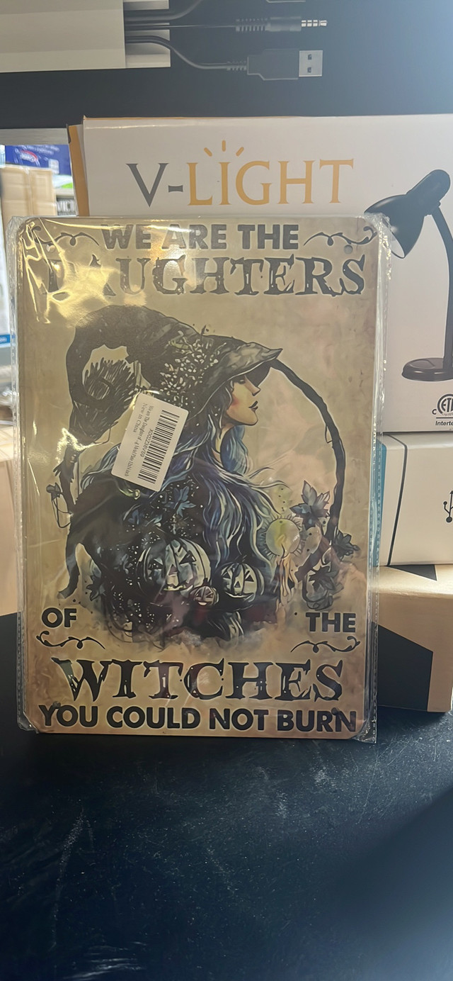 Witches 8 x 12 tin sign - new in Home Décor & Accents in Sarnia - Image 2