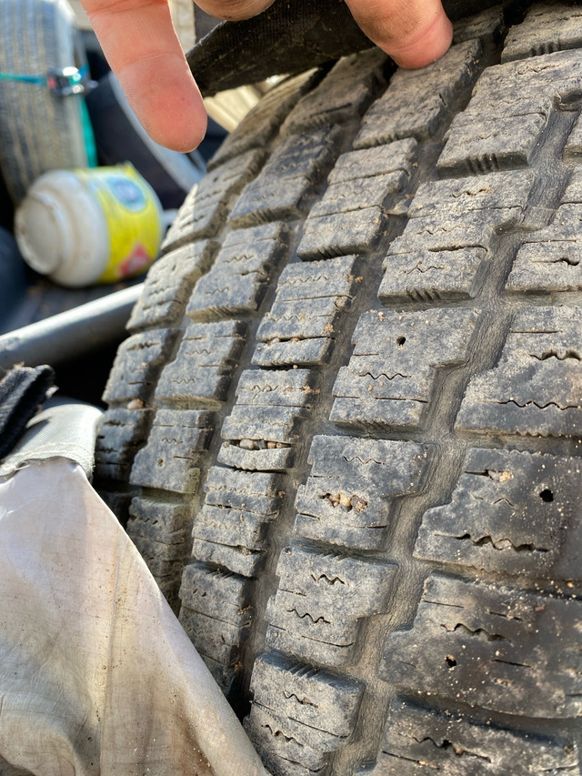 205/60/r16 cooper snow groove winter tires plus extras in Tires & Rims in Calgary - Image 4