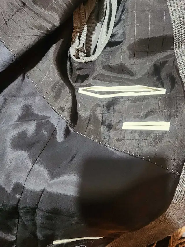 Strellson Blazer in Men's in City of Toronto - Image 5