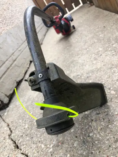 Craftsman 25ccWeedwacker Engine: 25cc - Power Source: Gas -
