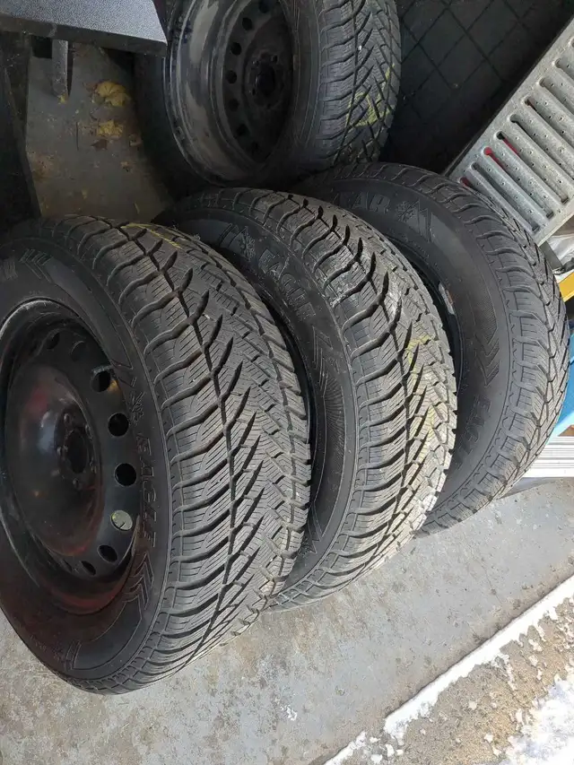 5x114.3 rims and snow tires 18" in Tires & Rims in Brockville - Image 2