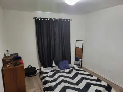 1 room for rent. Available Aug. 1. It's a single unfurnished room in a 2 bedroom apartment. Secure b...