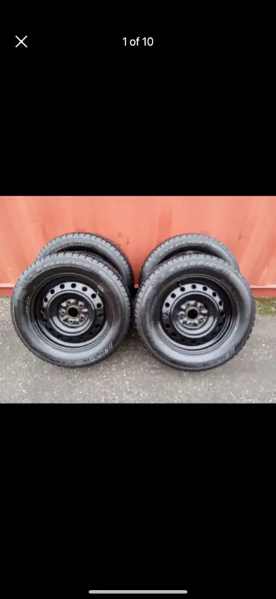 Set of 4 NEW STARFIRE winter tires with rims (215 60 16) pattern (5×114.3) TPMS TOYOTA CAMRY