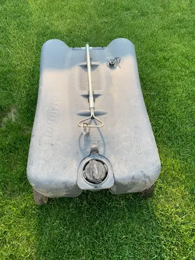 27 Gallon Smart Tote Sewer Tote Seam had a small leak which was fixed with flex seal and no longer l...