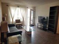 2 bed 2 bath 1 den condo with in-suite laundry for rent