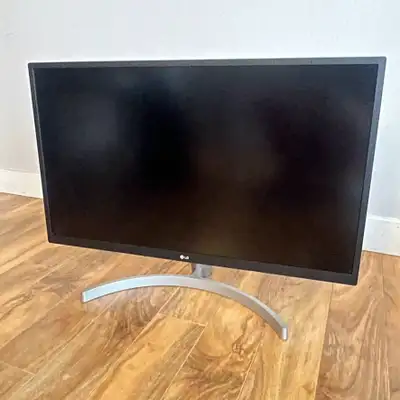 LG 27UL500-W 27-Inch UHD (3840 x 2160) IPS Monitor with Radeon F, View more