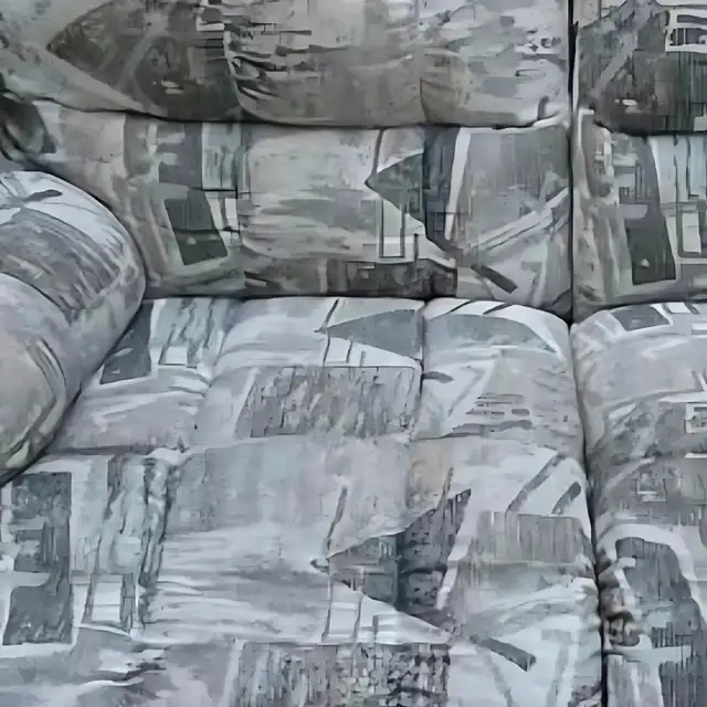 Electric Reclining Loveseat – $250 Delivered & Set Up!62863265243267122