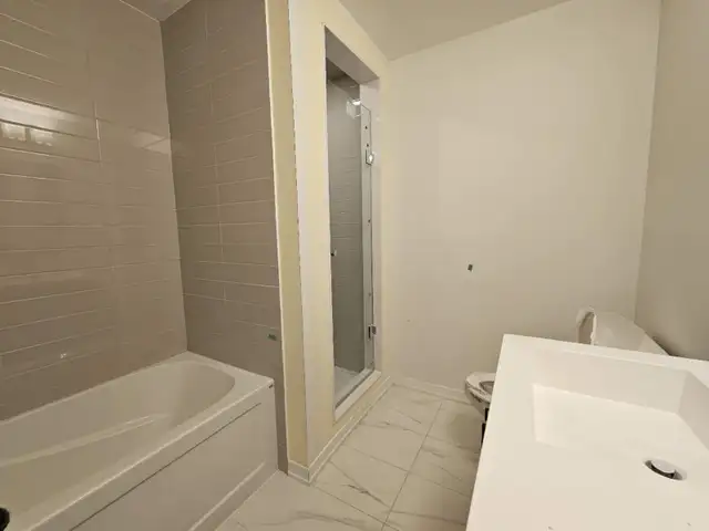 close York university Vaughan,whole townhouse(3 BRs,2.5WRs) in Long Term Rentals in City of Toronto - Image 10