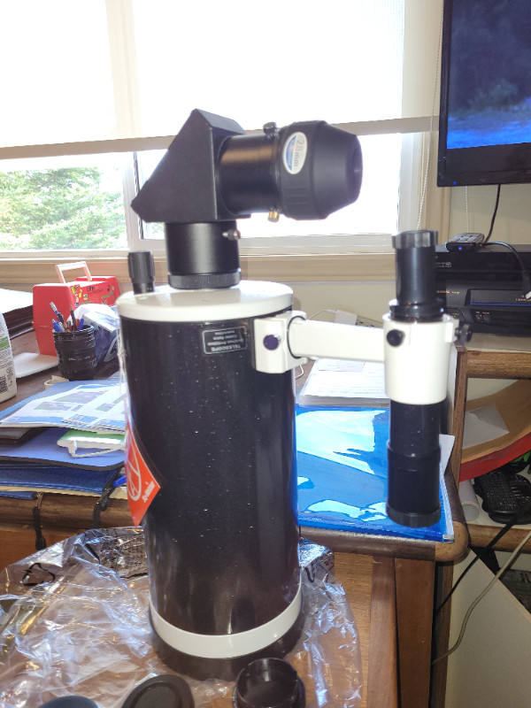 Mint, unused, Skywatcher 127 (5 inch) Maksutov telescope Hobbies